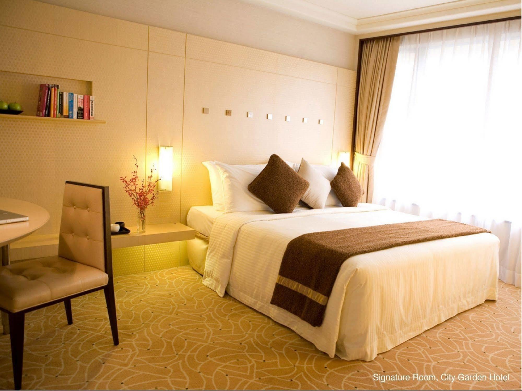 City Garden Hotel Hong Kong Ngoại thất bức ảnh